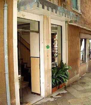 Hotel Astoria Venecia Exterior foto